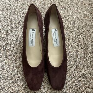 Etienne Aigner Dublin Dark Brown Suede Pumps Size 7.5 N